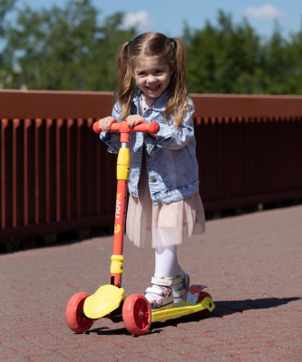 БЕЗ УПАКОВКИ Самокат 3-колесный Bunny, 135/90 мм, желтый/красный