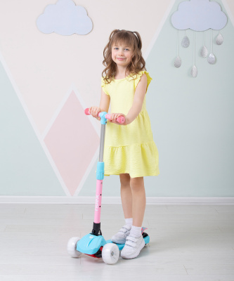 БЕЗ УПАКОВКИ Самокат 3-колесный Juicy R 120/80 мм, голубой/розовый